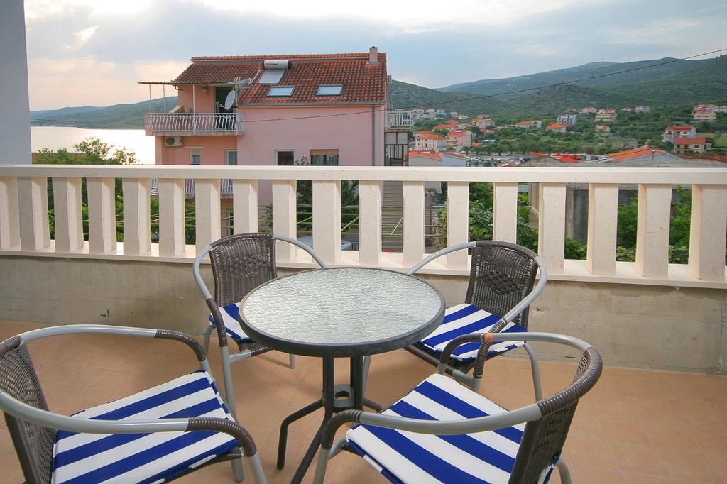 Apartments Parcela Seget Vranjica Habitación foto