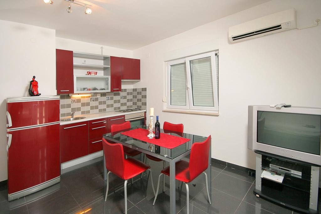 Apartments Parcela Seget Vranjica Habitación foto